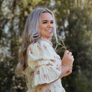 Meet your Posher, Molly